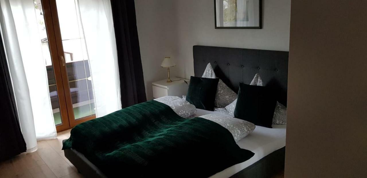 Apartment Lischenhof *